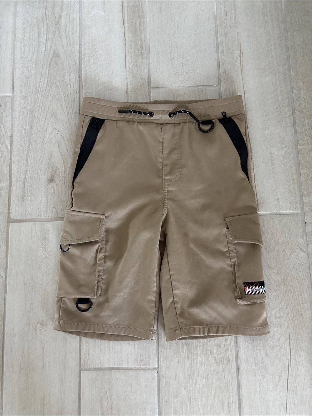 Boys 14/16 RGSTR  Khaki Cargo Shorts with Black Accents